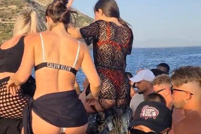 Tour of Ischia Island with Motor Yacht Rocca Corsa - Stop 3: Baia di San Montano for lunch, wine, and that hot puff pastry moment