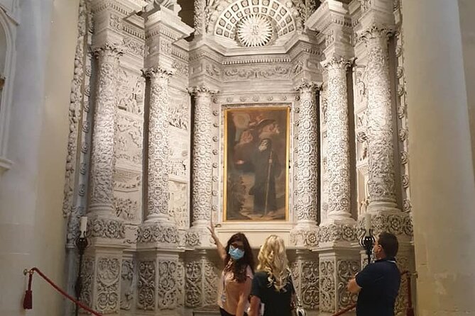 Tour of Lecce with a visit to the basement of the ancient synagogue - Stop 4: Centro Storico stroll, from Roman remains to baroque palaces