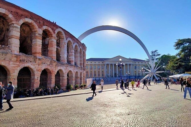 Tour to discover the Unique History of Verona, the City of Art - Arco dei Gavi and Porta Borsari: reading Roman Verona in plain sight