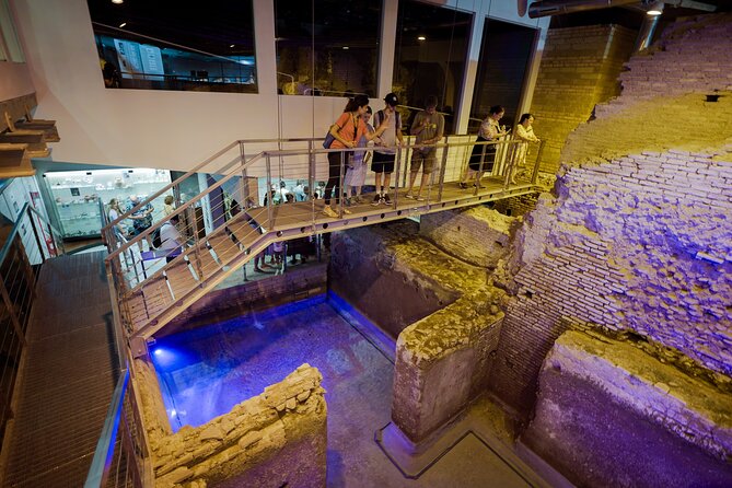 Trevi Fountain Underground Aqueduct and Spanish Steps Tour - Rinascente Roma Tritone: an aqueduct story inside a department store