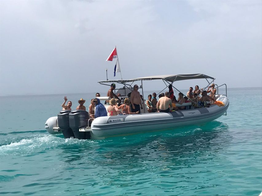 Tropea: Capo Vaticano Boat Trip with Snorkeling & Drink - Who should book this Tropea–Capo Vaticano snorkeling trip?