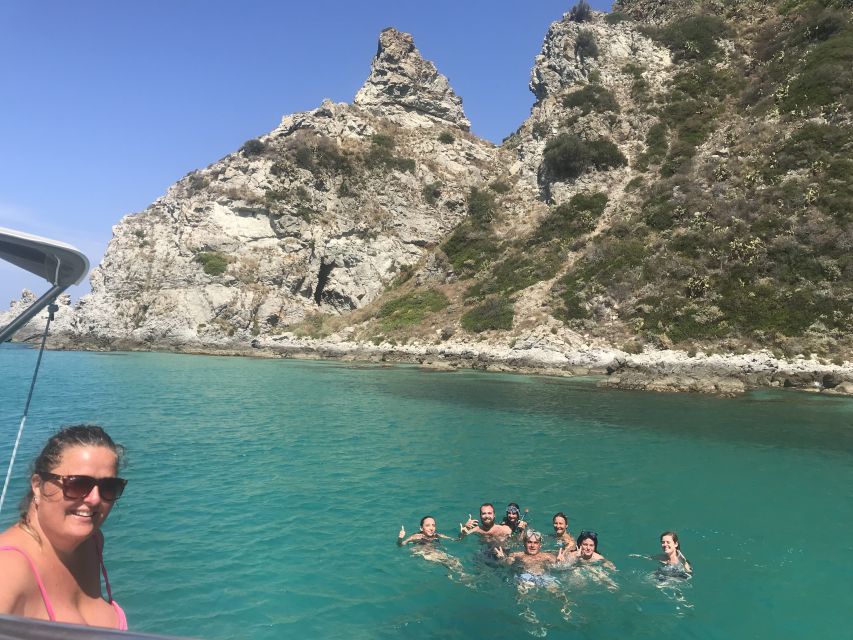 Tropea: Capo Vaticano Boat Trip with Snorkeling & Drink - Capo Vaticano lighthouse and Praia i Focu: the white-sand postcard moment
