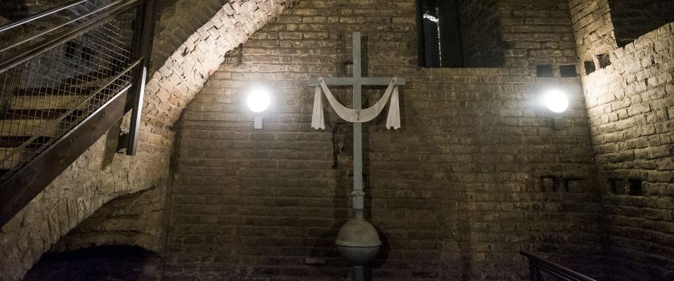 Turin Noir: The Darkest Walking Tour - Oldest law court in the city: when the noir turns legal