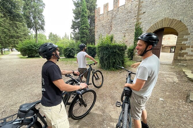 Tuscany Day Trip from Florence: Siena, San Gimignano, Pisa and Lunch at a Winery - San Gimignano on Your Own: Towers, Gelato, and Quick-Map Freedom