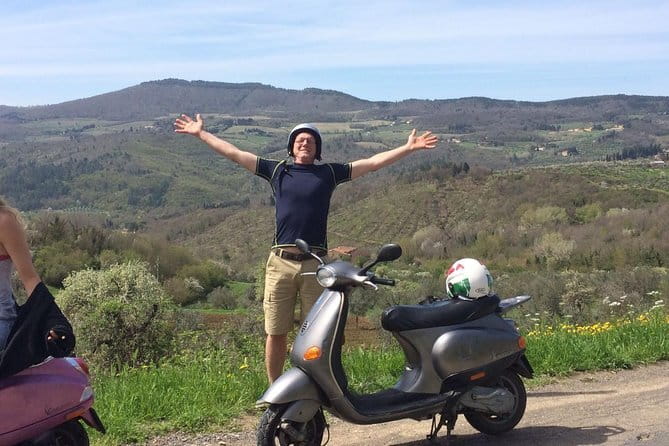 Tuscany Vespa Tour: Lunch & Wine Tasting, Countryside Roads - The Chianti Drive: Vineyards, Photo Stops, and Winding Roads