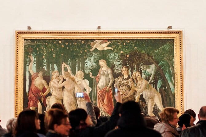 Uffizi Gallery Entrance Ticket with Priority Access - Ticket pickup: what the assistant actually does