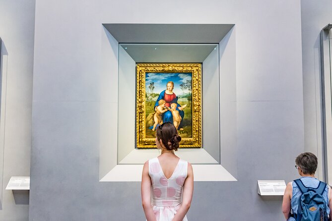 Uffizi Gallery Skip The Line Ticket or Guided Tour Options - What the guide actually does (and why it beats wandering)