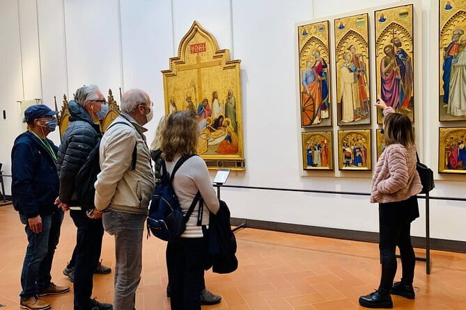 Uffizi Gallery Tour- Renaissance Masterpieces & Expert Guide - Comfort and Convenience: Luggage Check and Marble-Floor Reality