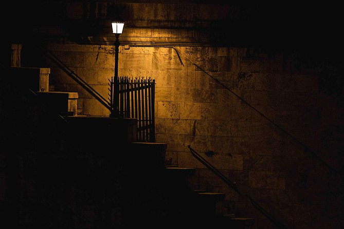 Unique Rome by Night, Photo Tour and Workshop Under the Stars - Castel Sant’Angelo: Where the Bridge Becomes a Photo Frame