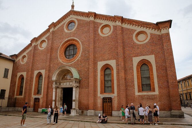 Unveil the Masterpiece: Guided Tour of Da Vinci's Last Supper - Headsets That Actually Help (Audio Clarity Matters Here)