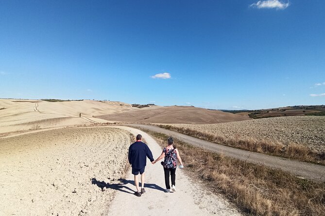 Val d'Orcia Brunello Wine Tour with Montalcino and Montepulciano - Montepulciano’s underground city: cellar tour then tasting