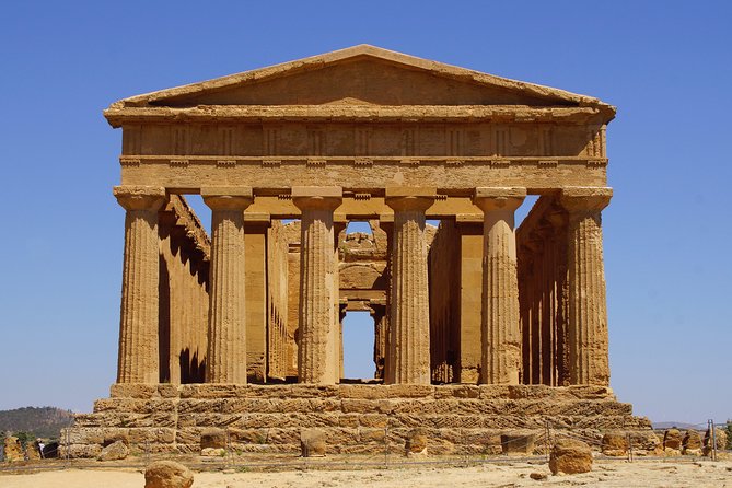 Valley of the Temples and Villa Romana del Casale Day Trip from Taormina - Lunch and downtime: the part that can make or break your mood