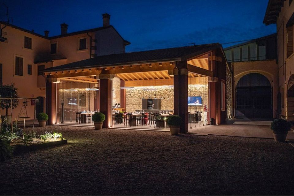 Valpolicella: 1.5-Hour Guided Winery Tour with Wine Tasting - Six wines at a professional tasting table
