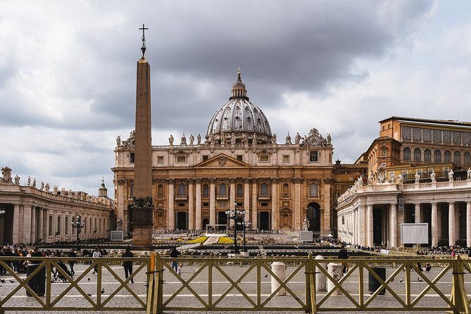 Vatican City & Surroundings PRIVATE TOUR with a Private Guide - Sistine Chapel: The Main Event (and the Closure Risk)