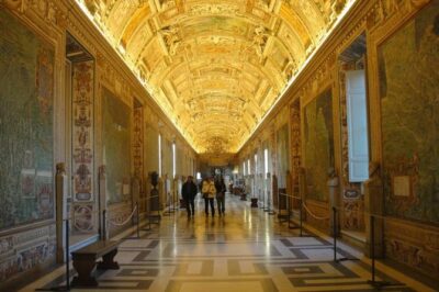 Vatican Evening Tour: the Museums at Their Best I Max 6 People - Vatican Museums at Their Best: Maps, Statues, Courtyards, and Raphael’s World