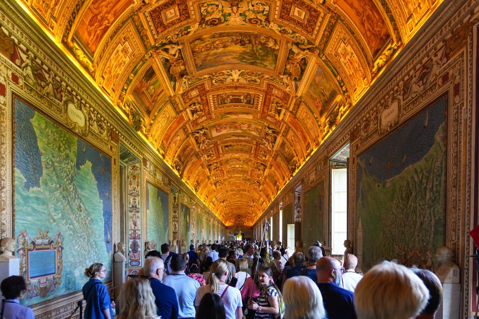 Vatican Museums and Sistine Chapel Entry Ticket - The Vatican Museums Route: From Vatican Courtyard to Candelabra Gallery
