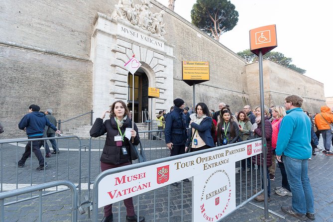 Vatican Museums and Sistine Chapel Fast-Track Tour - Vatican Museums: Cortile della Pigna to Museo Pio Clementino