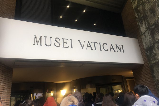 Vatican Museums and Sistine Chapel Tickets - Fast-track tickets with PDF access: how entry works