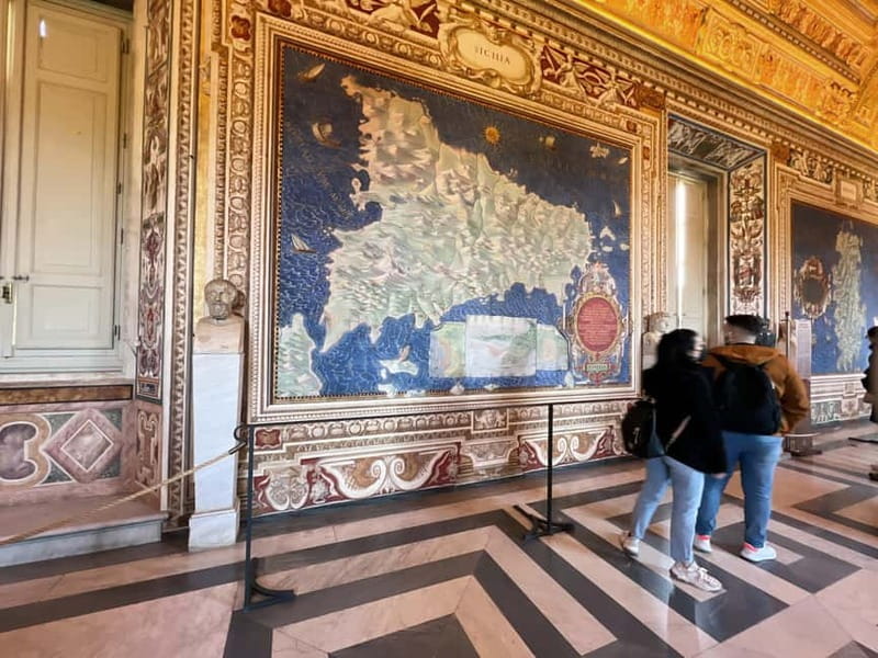 Vatican: Museums, Raphael & Sistine Chapel + Basilica Option - Vatican City photo stop, then straight into the museums
