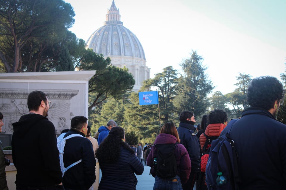Vatican Museums, Sistine Chapel and St. Peter's Guided Tour - Getting there: meeting point, security, and the dress code reality