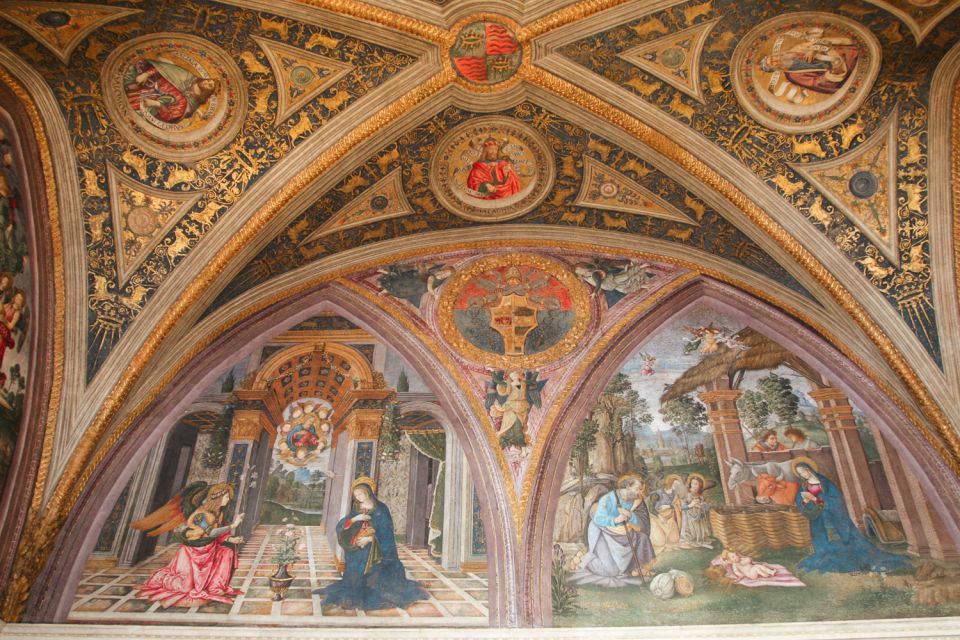Vatican: Museums Sistine Chapel & St. Peter's Basilica Tour - Vatican Museums in 100 minutes: what you can realistically see