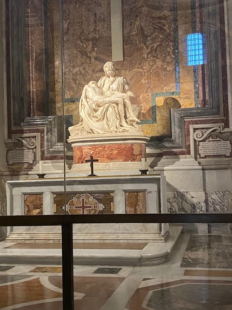 Vatican: Museums, Sistine Chapel Tour & St. Peter's Basilica - Sistine Chapel with a guide and headsets: how you see more