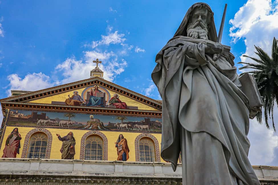 Vatican: Pope Francis Tomb and Papal Basilicas Tour - Van transfers and crowd reality: why included rides make the day work