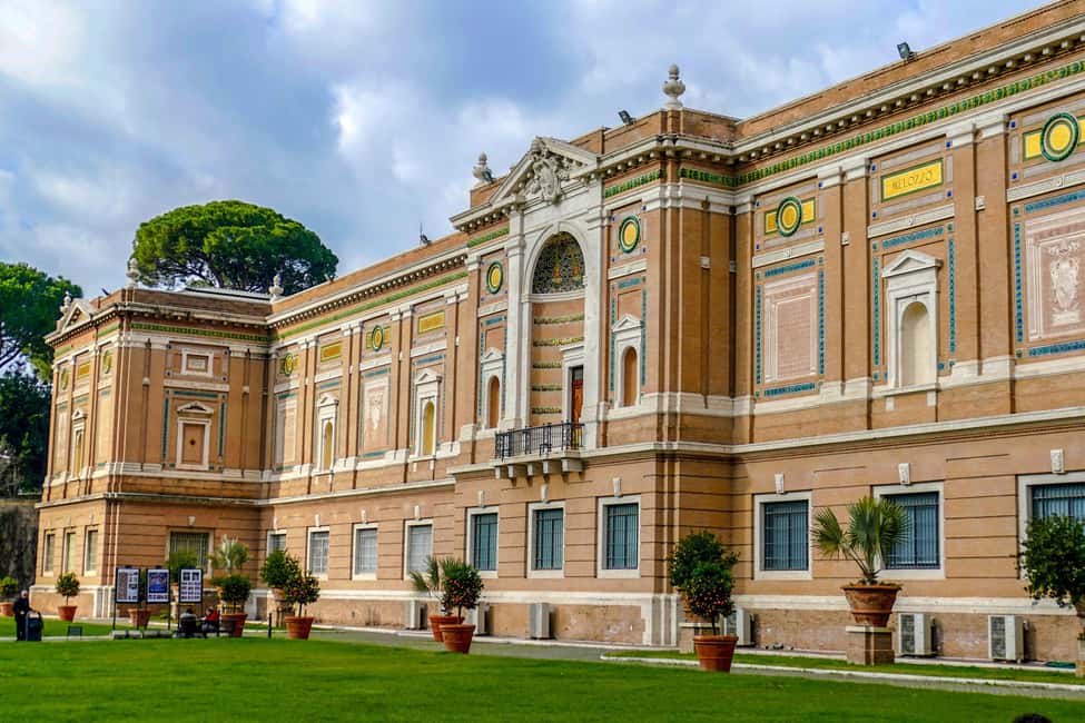 Vatican: Priority Entry to Vatican Museums an Sistine Chapel - Price and value: is $45.44 really worth it?