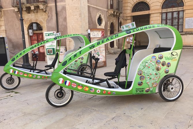 Velobike tour ecologico guidato con soste per visitare i monument - Who should book this VeloBike Ortigia tour