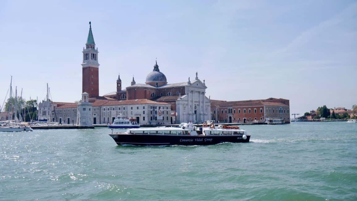 Venetian Lagoon Tour: Visit Murano, Burano and Torcello - Murano stop: watching a master glassblower work