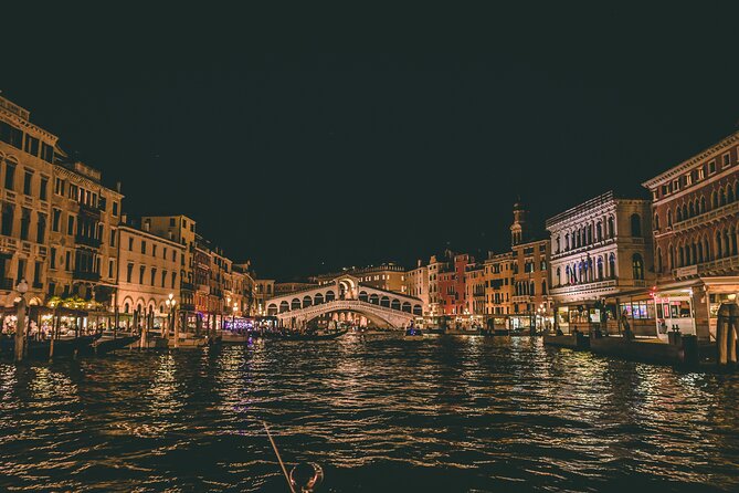 Venice by Night: Highlights & Hidden Gems Tour - Cannaregio at night: narrow streets, small squares, and real Venice rhythm