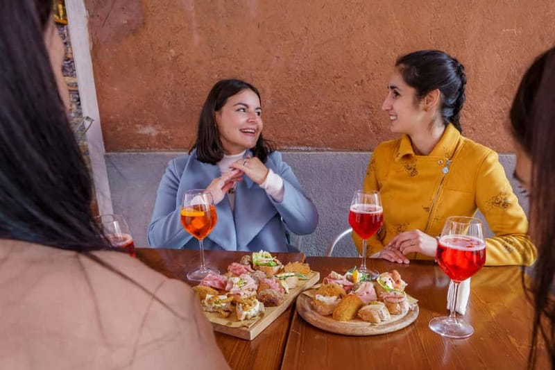 Venice: Cicchetti, Spritz, and Wine Tour in Ghetto Ebraico - Key points before you go