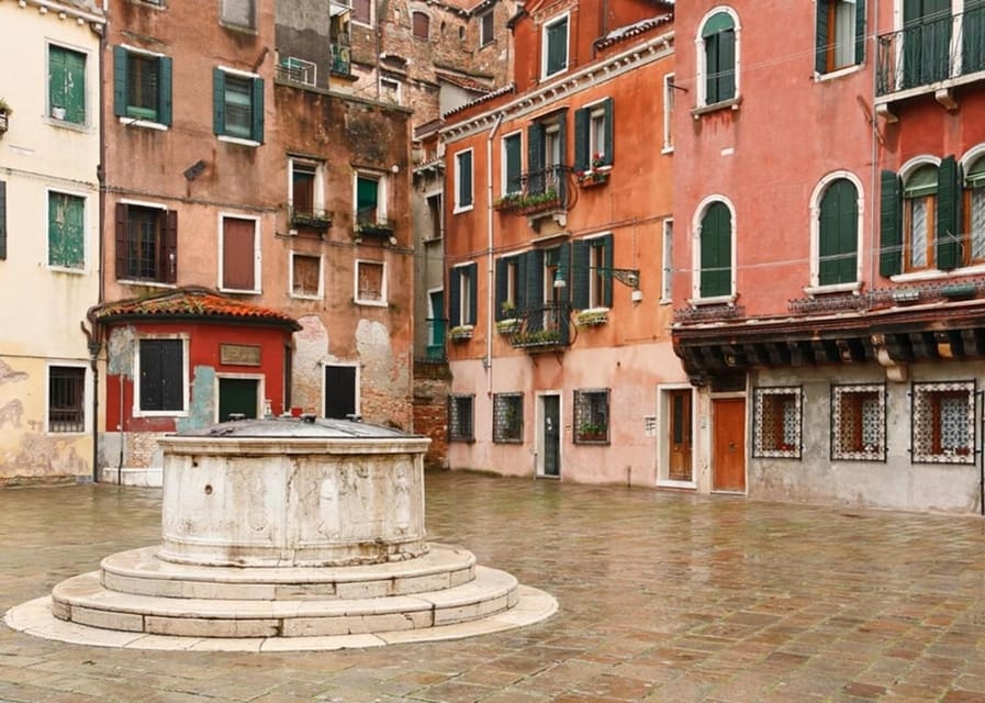 Venice: City Highlights and Hidden Gems Walking Tour - Pacing and language: when it clicks and when it doesn’t