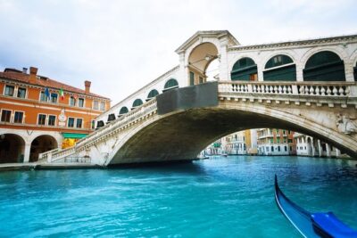 Venice Day Trip from Rome by High-Speed Train with Happy Hour - Getting on board in Rome: Termini meet-up and an early start