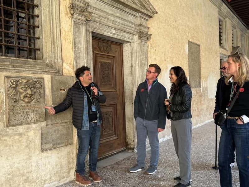 Venice: Doge Palace Guided Tour & Secret Itineraries Option - Who this tour suits best (and who should skip it)
