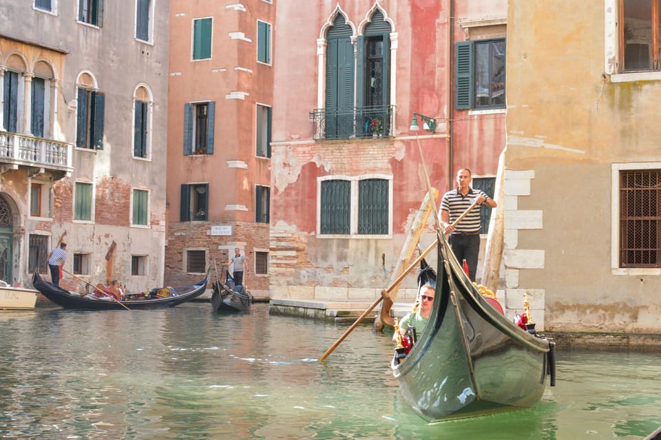 Venice: Doge’s Palace and Basilica Roman Empire Guided Tour - St. Mark’s Basilica: Golden Mosaics as Both Faith and State Power