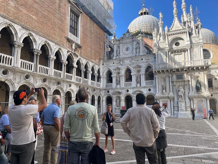 Venice: Doge's Palace Guided Tour with Optional Gondola Ride - Inside Doge’s Palace: Gothic halls, Doges, and the art you’ll actually notice