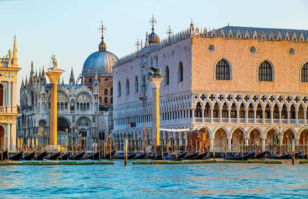 Venice: Doge's Palace Guided Tour with Optional Gondola Ride - Price and value: what $81 gets you in Venice