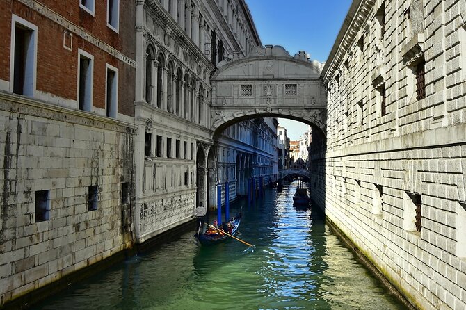 Venice: Doge's Palace Guided Tour With Tickets & Optional Gondola - St. Mark’s Square meetup: timed starts beat Venice chaos