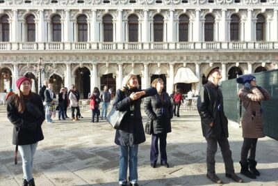 Venice: Doge's Palace Guided Tour With Tickets & Optional Gondola - Priority entrance to Doge’s Palace: what it’s worth for your time