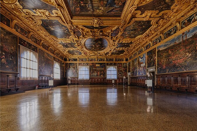 Venice: Doge's Palace Guided Tour With Tickets & Optional Gondola - Bridge of Sighs: the story you’ll remember after you leave