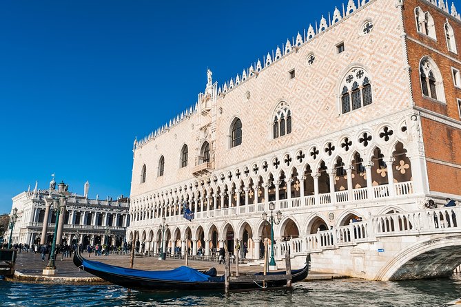 Venice: Doge’s Palace Prisons & Secret Itineraries Guided Tour - Doge’s Palace at full speed: what skip-the-line actually buys you