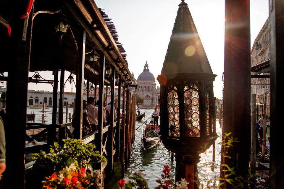 Venice: Gondola Ride with Live Guide or Audio Guide - The 20-minute introduction: orientation that makes the 30 minutes click