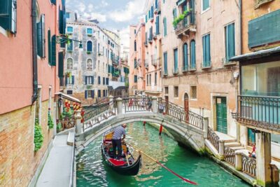 Venice in One Day: Guided Tour From Florence - The Coach Ride From Florence: Comfort, Timing, and Meeting Points