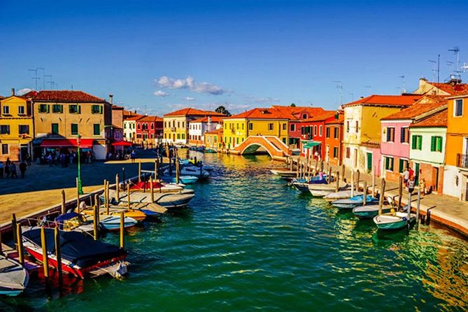 Venice Islands Cruise: Murano Glass, Rainbow Burano & Torcello - Murano Glass: what the furnace visit gives you (and why the timing matters)