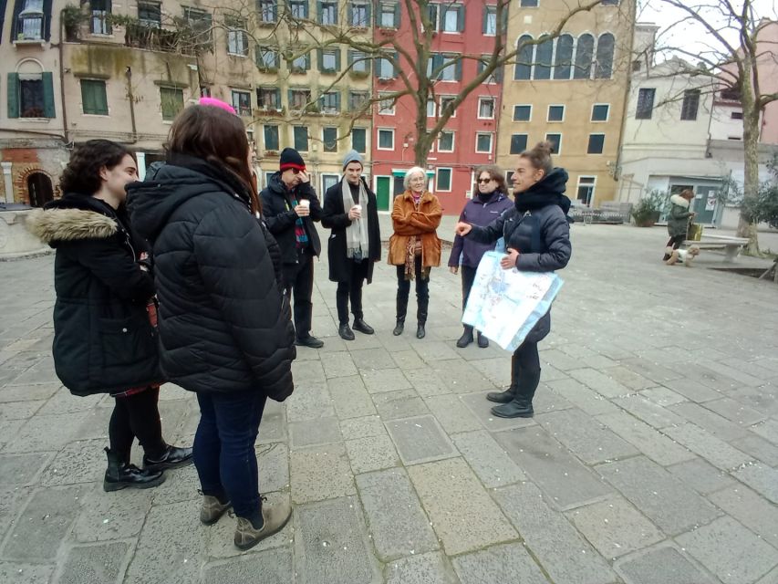 Venice: Jewish Ghetto Walking Tour with Synagogue Visits - How the guide keeps it human: storytelling you can ask questions on