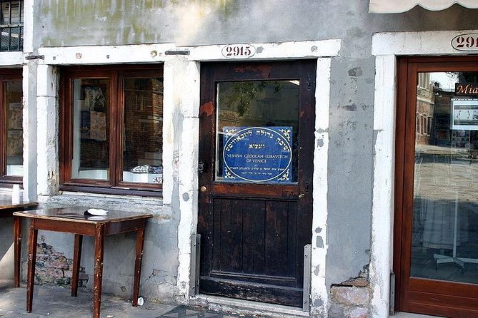 Venice: Jewish Ghetto Walking Tour with Synagogues Visit - Levantine and Spanish Synagogues: what you’ll see and the rules to follow
