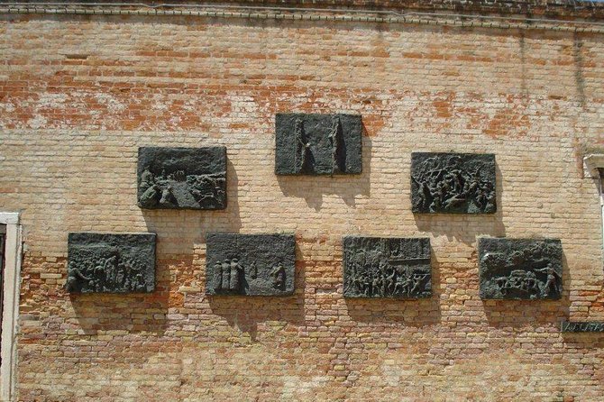 Venice: Jewish Ghetto Walking Tour with Synagogues Visit - Price and value: what $88.10 gets you in practical terms