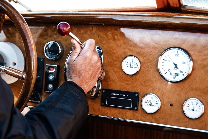 Venice Marco Polo Airport Private Arrival Transfer via Motorboat - Should You Book This Private Arrival Transfer?