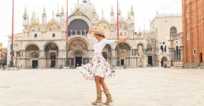 Venice: Photoshoot at Piazza San Marco and the Canals - Piazza San Marco: iconic shots without the usual chaos